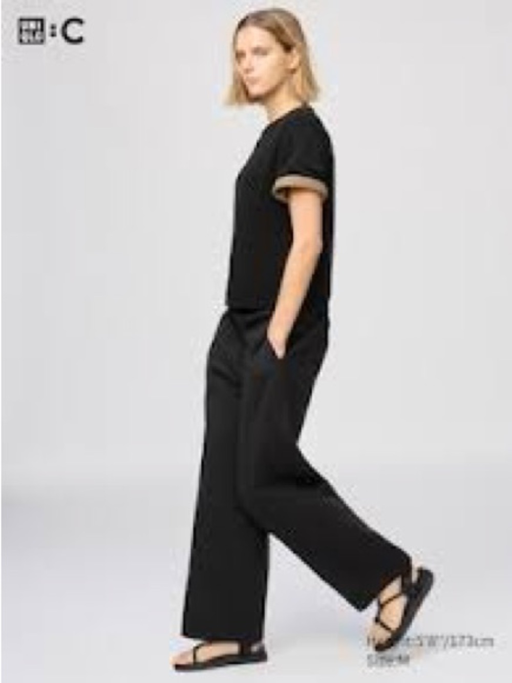 NWOT Uniqlo Black Women's Sweatpants Size L